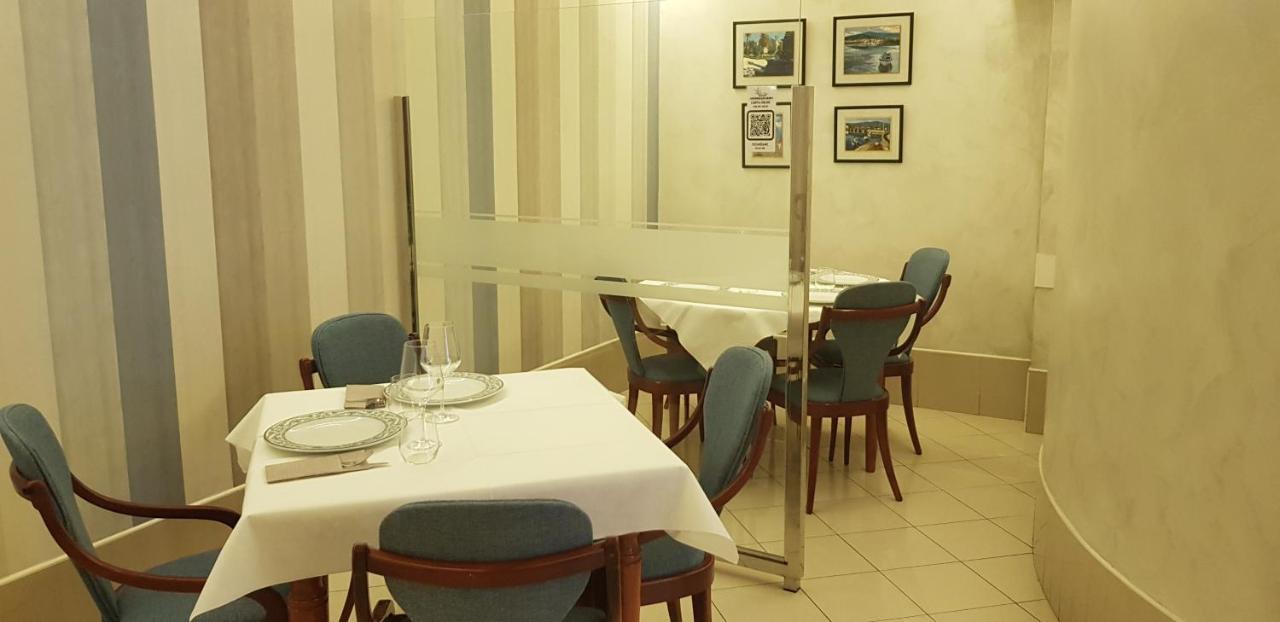 Pension Elisardo Noia Exterior photo